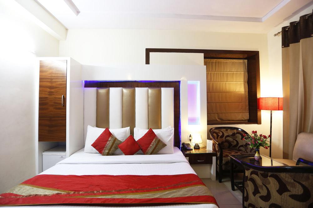 Hotel Star Plaza@New Delhi Railway Station Екстер'єр фото