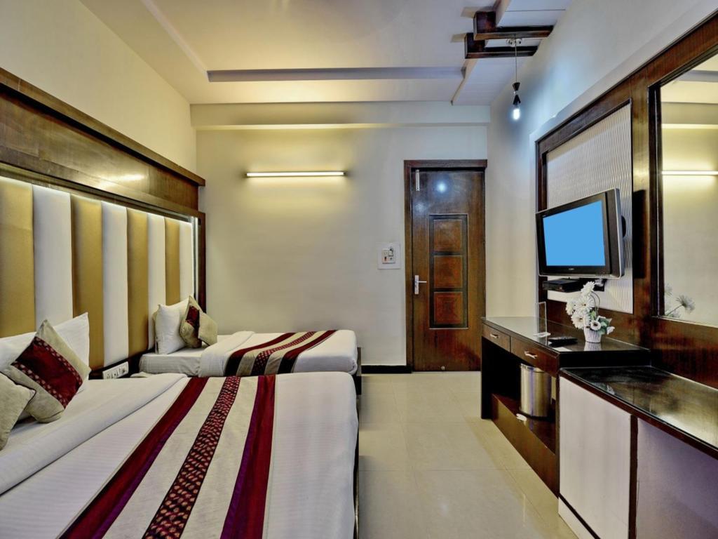 Hotel Star Plaza@New Delhi Railway Station Екстер'єр фото