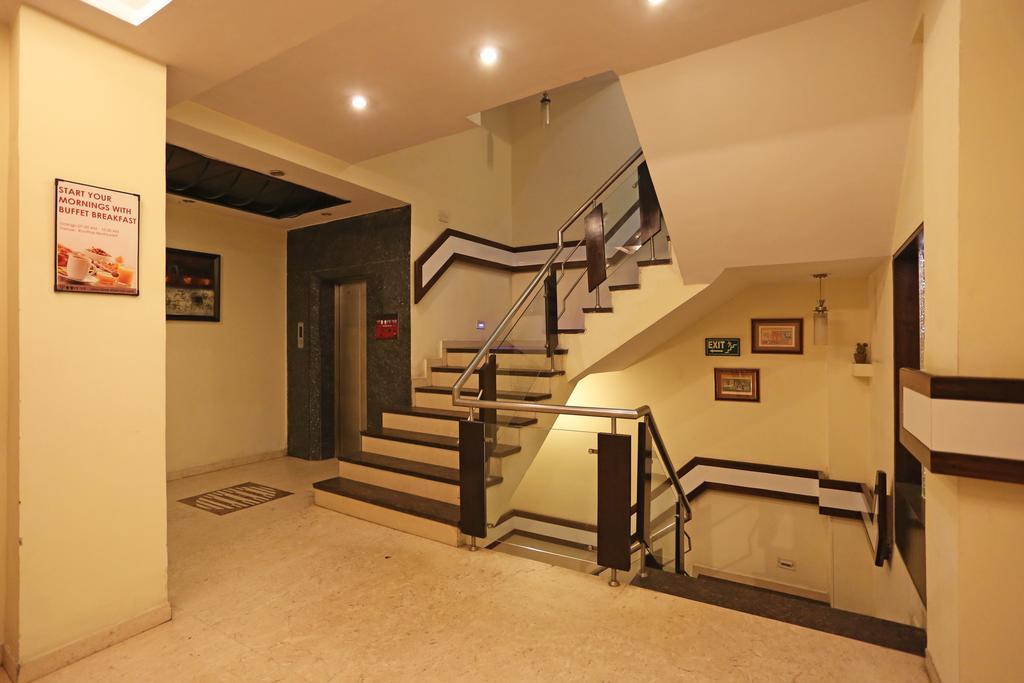 Hotel Star Plaza@New Delhi Railway Station Екстер'єр фото