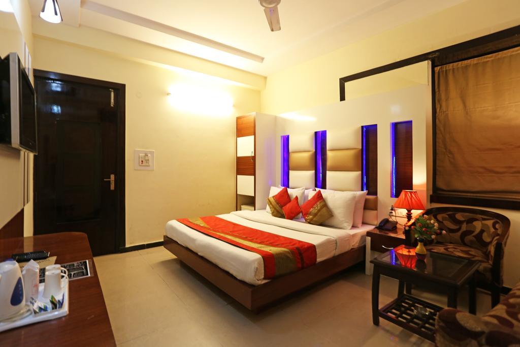 Hotel Star Plaza@New Delhi Railway Station Екстер'єр фото