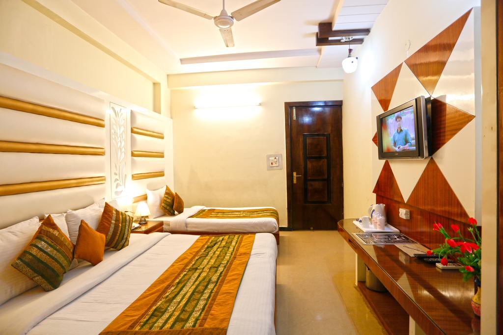 Hotel Star Plaza@New Delhi Railway Station Екстер'єр фото