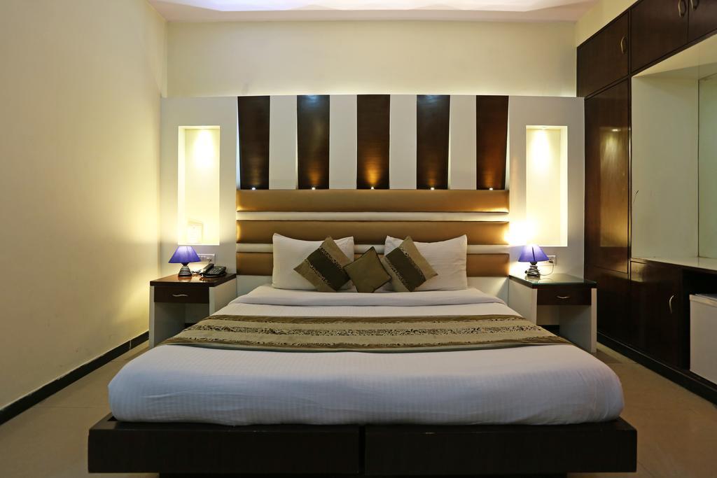 Hotel Star Plaza@New Delhi Railway Station Екстер'єр фото